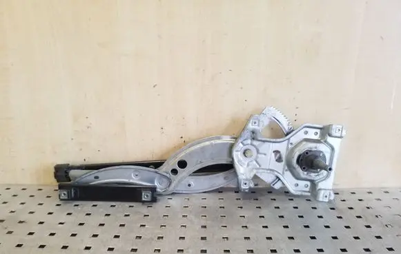 Volkswagen PASSAT B4 Front door manual window regulator 3A0837401A