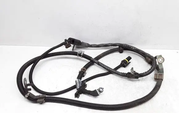 Mercedes-Benz E W212 Wires (starter motor) A2125403505