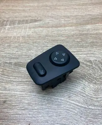Peugeot 307 Wing mirror switch 