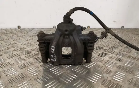 Honda CR-V Rear brake caliper Y04283