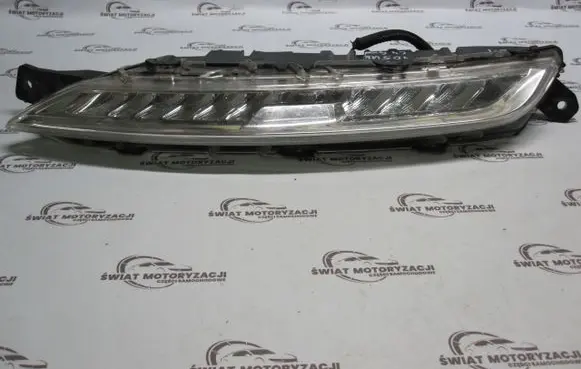 Citroen C4 I Picasso LED Daytime headlight 9676036580