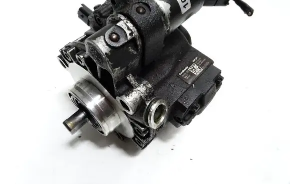 Ford Kuga I Fuel injection high pressure pump 9685705080 A2C27100268 5WS40380