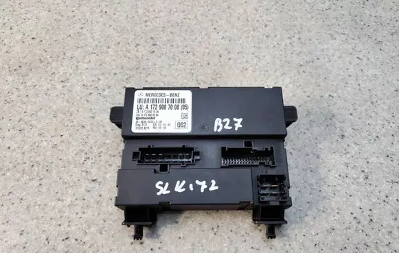 Mercedes-Benz SLK R172 Convertible roof control unit A1729007008AOP3241 A1729007008