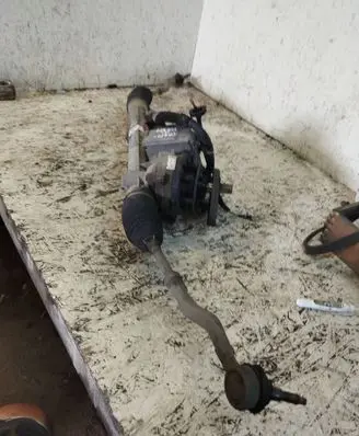 Citroen C4 Cactus Steering rack 6820000160