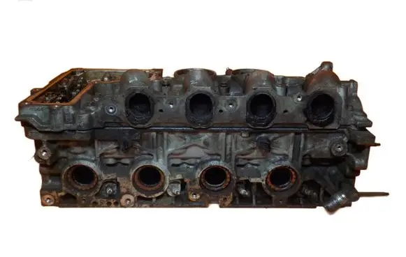 Ford Mondeo MK IV Engine head 9651569780 Q4BA