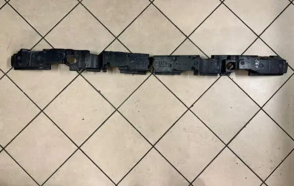 Front bumper foam support bar