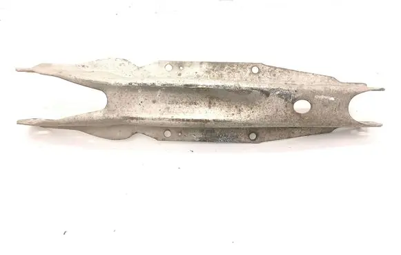 Rear control arm