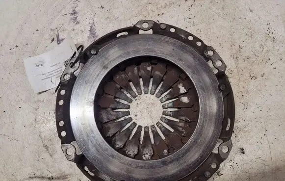 Toyota Yaris Pressure plate