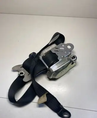 Toyota Corolla Verso AR10 Front seatbelt L153004 060707