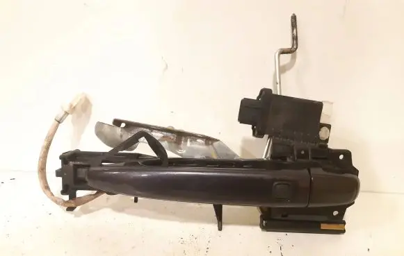 Lexus GS 300 350 430 450H Front door exterior handle 48411010610