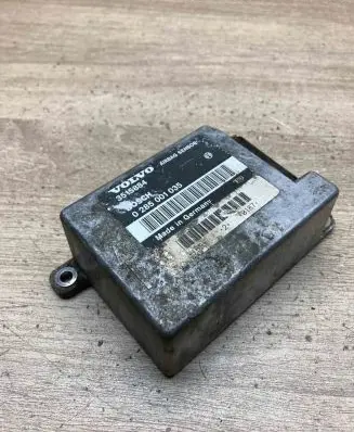 Volvo S40, V40 Airbag control unit/module 3515884 0285001035