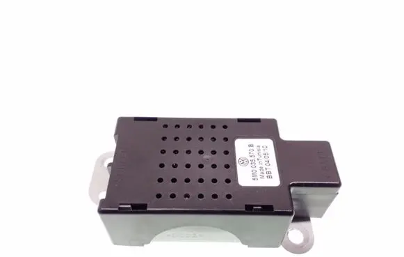 Volkswagen Golf VI Aerial antenna filter 5M0035570B