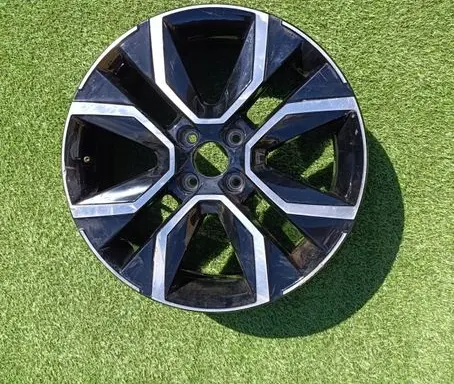 Citroen C4 Aircross R18 alloy rim 9833485080