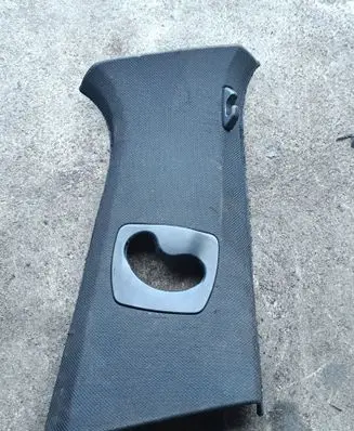 BMW 5 F10 F11 (B) pillar trim (top) 9116350