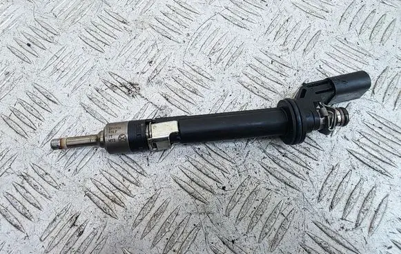 Fuel injector