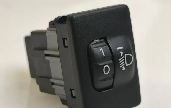 Toyota Avensis T250 Headlight level height control switch 8415202040 2869