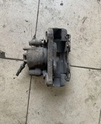 Volvo V70 Front brake caliper