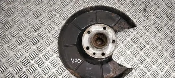 Volvo V70 Rear wheel hub