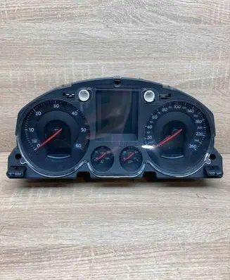 Volkswagen PASSAT B6 Speedometer (instrument cluster) 3C0920871 V0007000