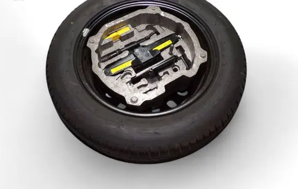 Citroen C5 R17 spare wheel 9681838180