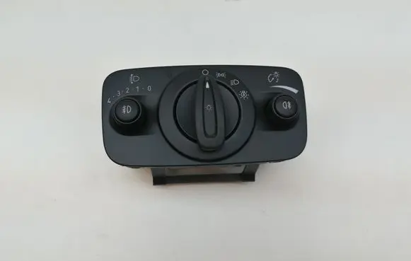 Ford Kuga II Light switch AV6T13A024CC