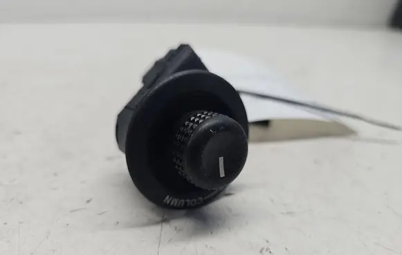Jaguar XF X250 Steering wheel adjustment switch 2R836465CA