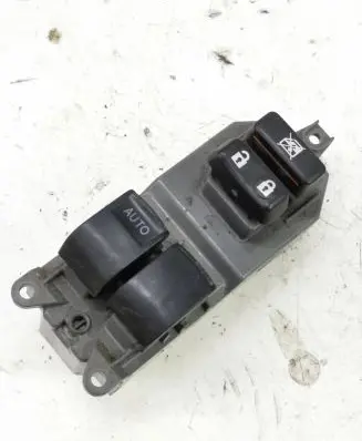 Toyota Yaris Electric window control switch