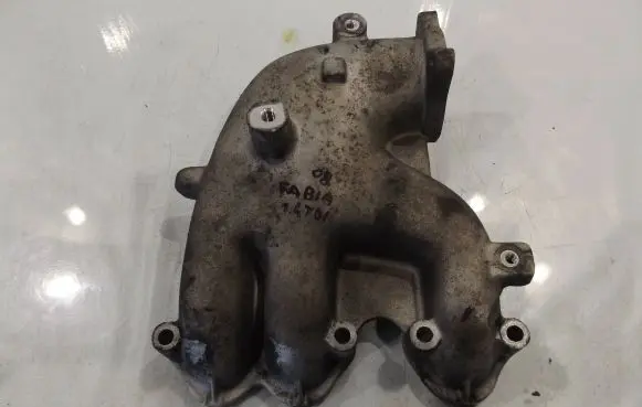 Skoda Fabia Mk2 (5J) Intake manifold 045129713F