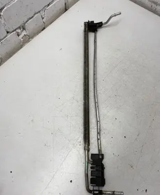 Volkswagen Transporter - Caravelle T5 Power steering radiator 7H0422885D 7H0423885D