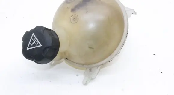 Peugeot RCZ Coolant expansion tank/reservoir