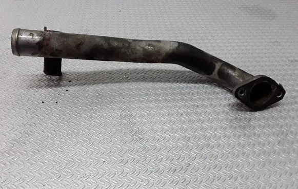 Nissan Primera Engine coolant pipe/hose