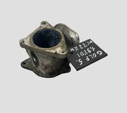 Volkswagen Golf V EGR valve 038129637D