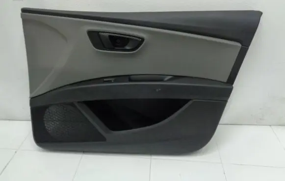 Seat Leon (5F) Bottom radiator support slam panel 5F4252784 49145F4252784 W05F1867172