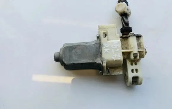 Subaru Legacy Seat adjustment motor 233970511200 1658616c