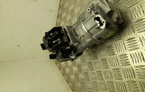 Mercedes-Benz C W206 Air conditioning (A/C) compressor (pump) A0008306802