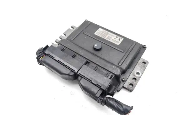 Nissan Micra C+C Engine control unit/module MEC32080