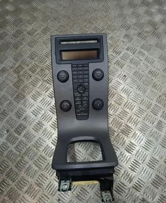 Volvo V50 Climate control unit 8623067