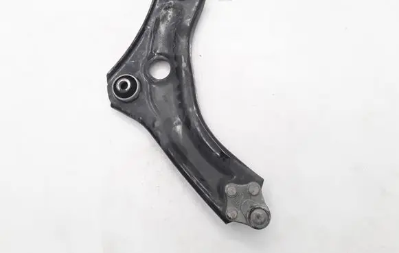 Renault Megane IV Front lower control arm/wishbone 545045297R