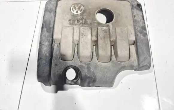 Volkswagen PASSAT B6 Engine cover (trim) 03g103925