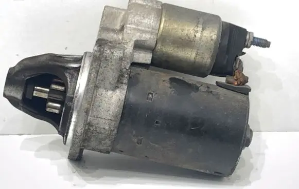 BMW 3 E90 E91 Starter motor 7524843