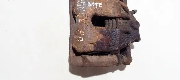 Nissan Note (E11) Front brake caliper