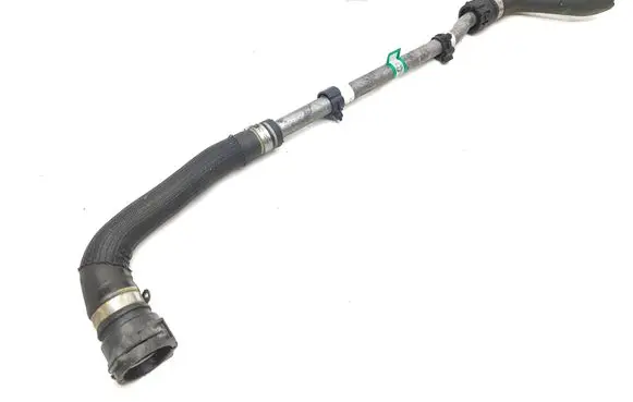 Engine coolant pipe/hose