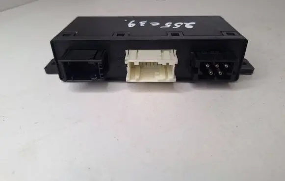 BMW 5 E39 Door control unit/module 61358378769 110187 05071753