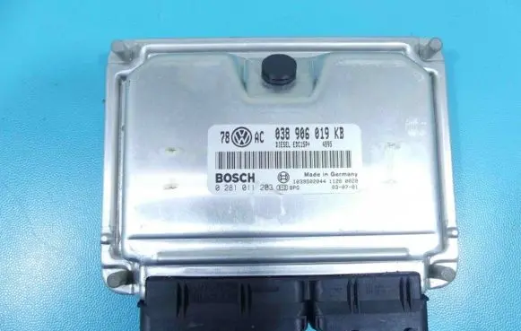 Skoda Superb B5 (3U) Engine control unit/module ECU 038906019KB IMPRK1327387