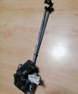 Volvo S40, V40 Front wiper linkage and motor 0580201082 0390241170