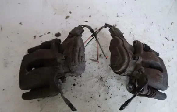 Renault Scenic III - Grand scenic III Rear brake caliper