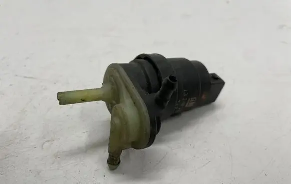 Opel Astra J Windscreen/windshield washer pump 13248320