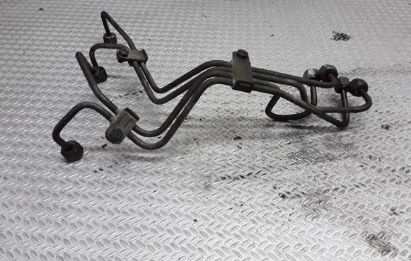 Opel Astra G Fuel injector supply line/pipe 