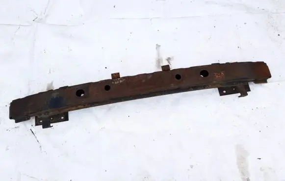 Hyundai Trajet Front bumper cross member