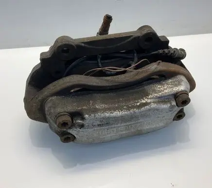 Mercedes-Benz E W211 Front brake caliper 